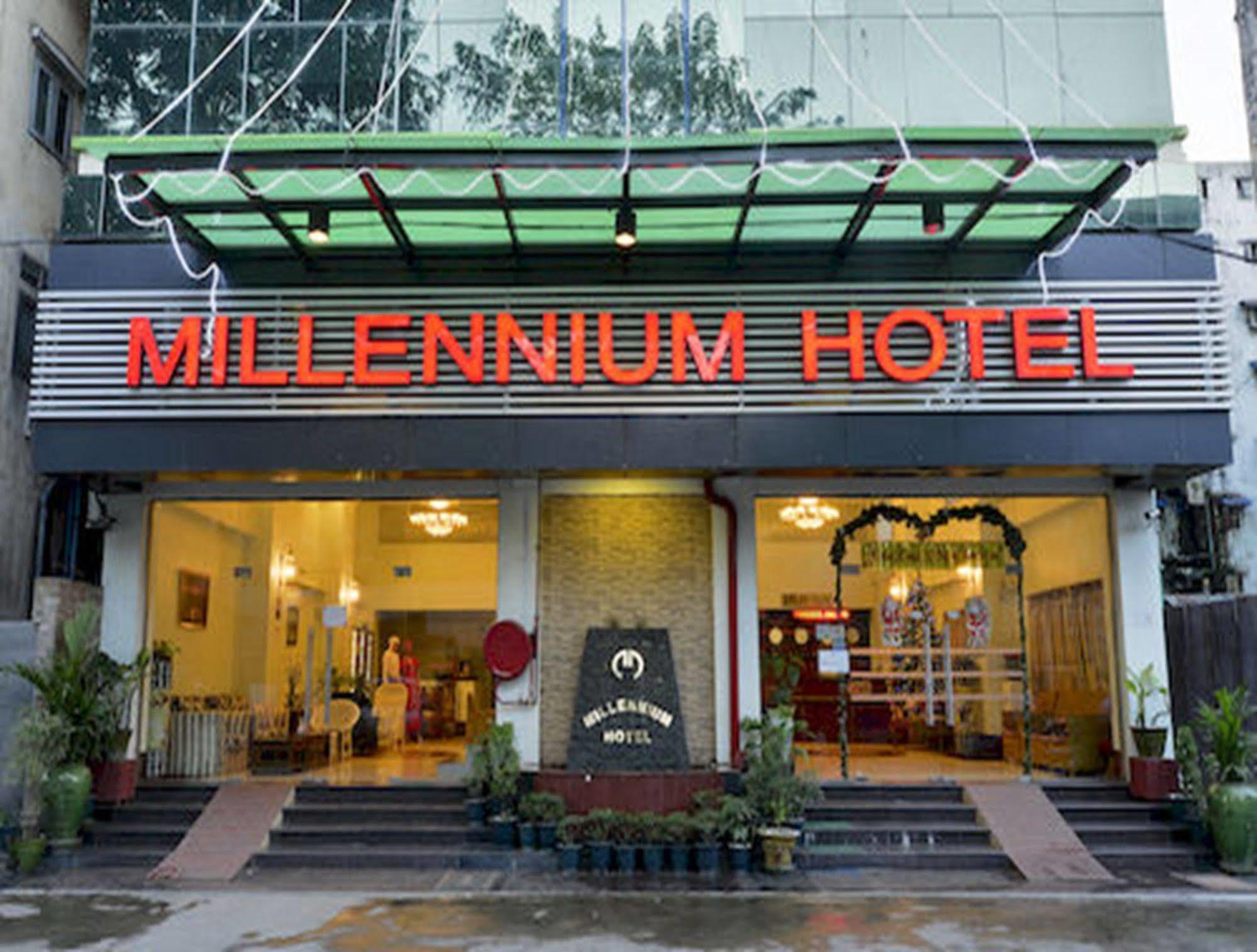 Millennium Hotel Янгон Екстериор снимка